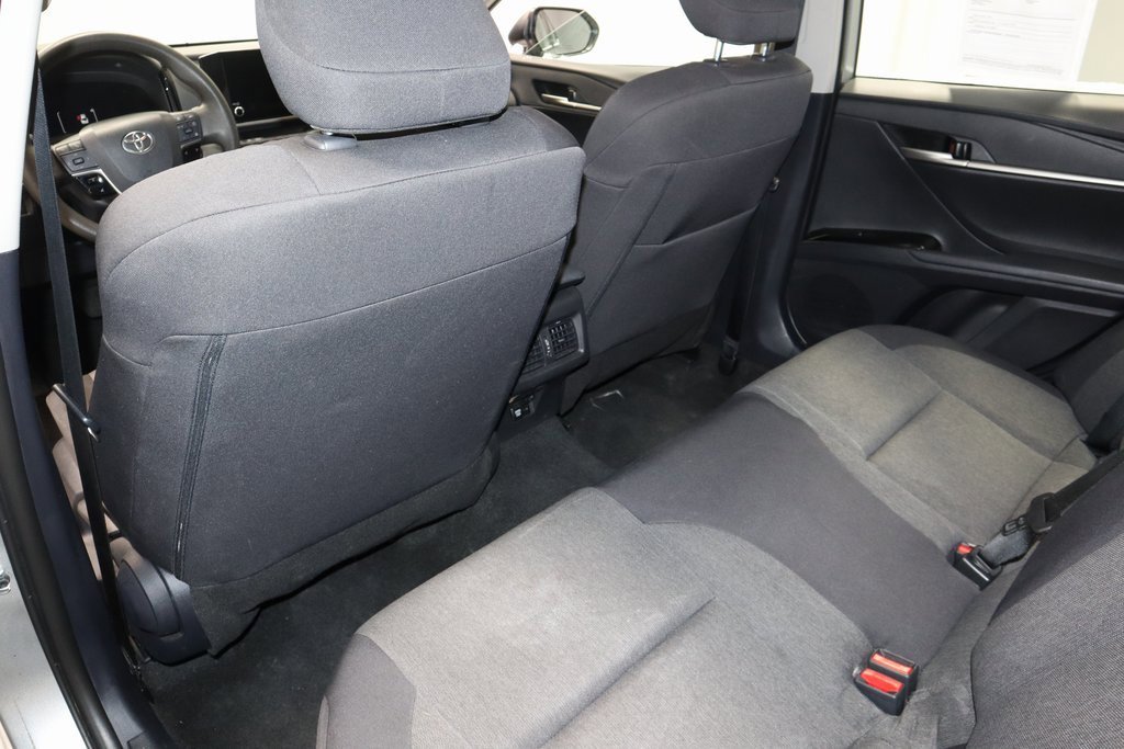 Used 2025 Toyota Camry LE image 20