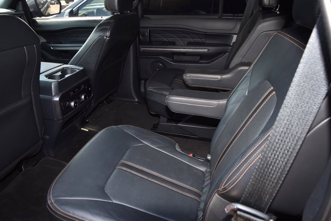 Certified 2022 Ford Expedition Platinum RWD image 11