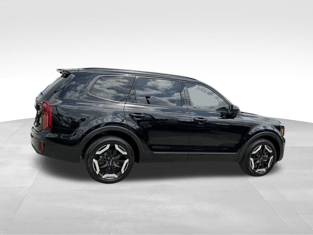 Used 2024 Kia Telluride S w/ S Sunroof Package FWD image 8