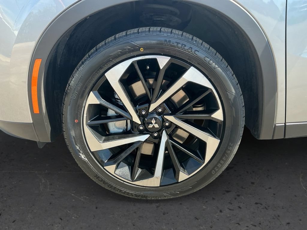 Used 2022 Mitsubishi Outlander SE AWD/4WD image 13