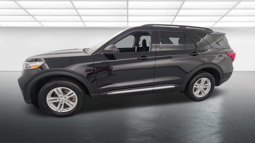 Certified 2023 Ford Explorer XLT AWD/4WD image 4