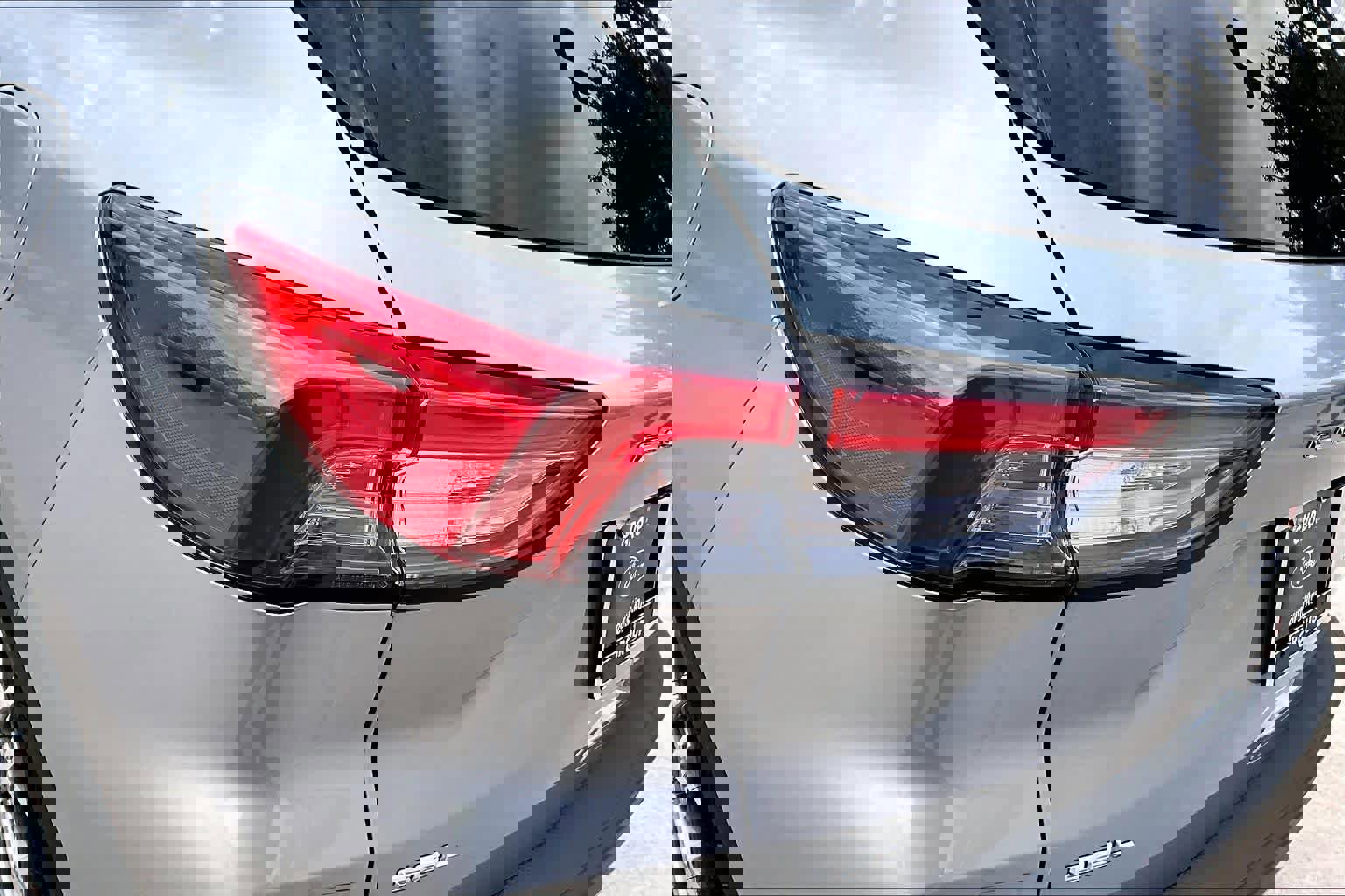 Certified 2022 Ford Escape SEL image 28