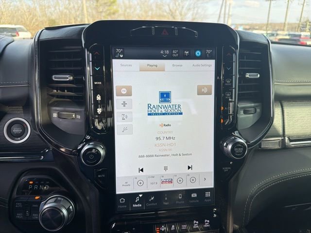 Used 2022 RAM 1500 Limited w/ Body Color Bumper Group image 7