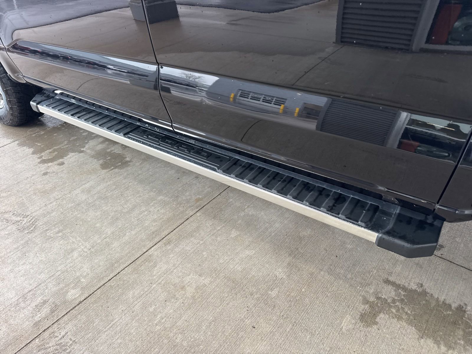 Certified 2025 Ford F150 XLT w/ Equipment Group 301A Standard AWD/4WD image 19