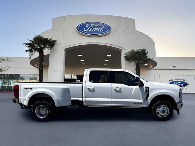 Certified 2026 Ford F350 Lariat w/ Lariat Ultimate Package AWD/4WD image 5