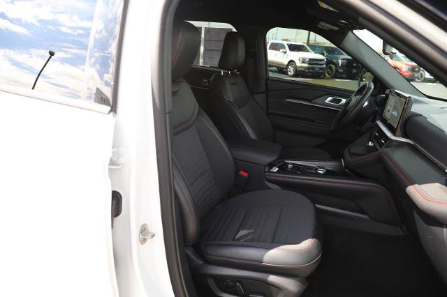 Certified 2025 Ford Explorer ST-Line w/ ST-Line Street Pack AWD/4WD image 33