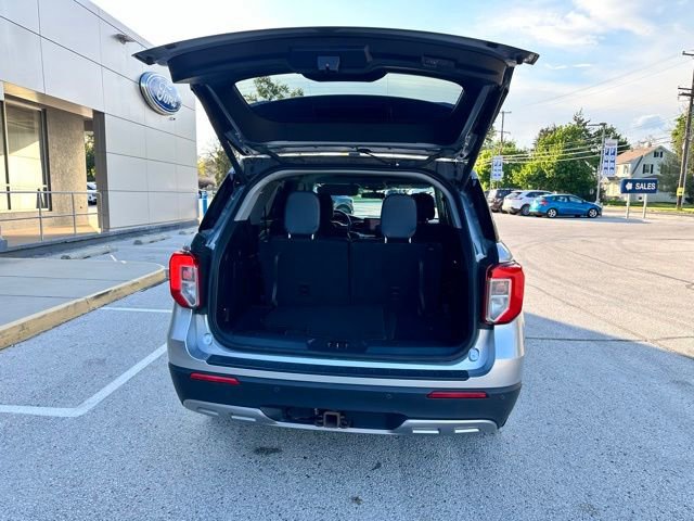 Certified 2021 Ford Explorer XLT w/ Equipment Group 202A AWD/4WD image 19