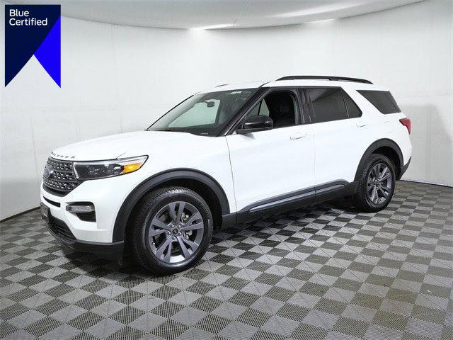 Certified 2024 Ford Explorer XLT w/ Equipment Group 202A image 1