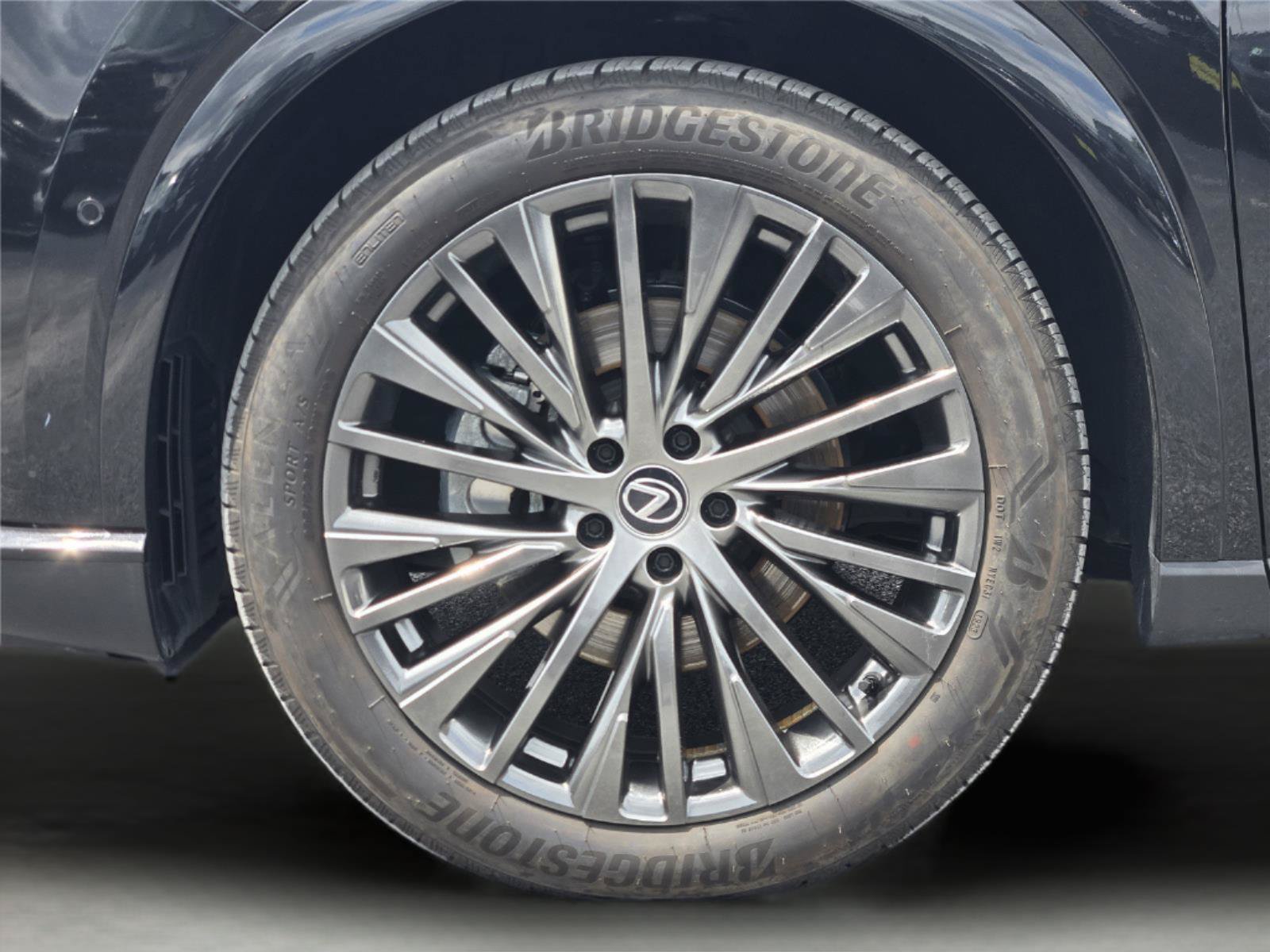 Used 2023 Lexus RX 350 FWD w/ Cold Area Package image 11