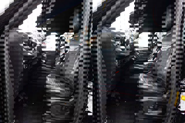 Certified 2025 Ford Explorer ST-Line image 14