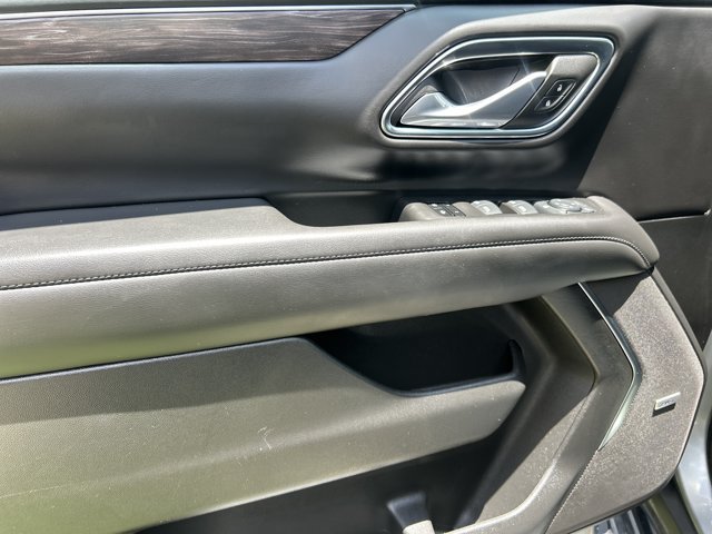 Used 2024 Chevrolet Suburban LT AWD/4WD image 23