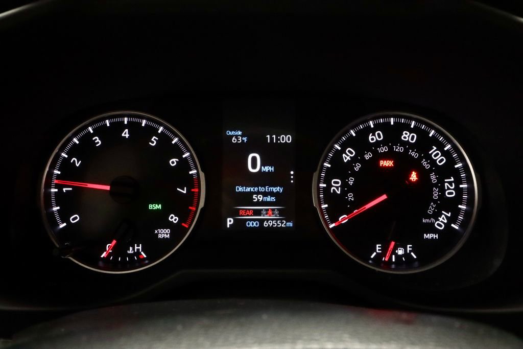 Used 2021 Toyota RAV4 XLE Premium AWD/4WD image 28