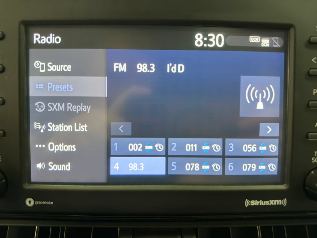 Used 2020 Toyota RAV4 XLE w/ Convenience Package FWD image 26