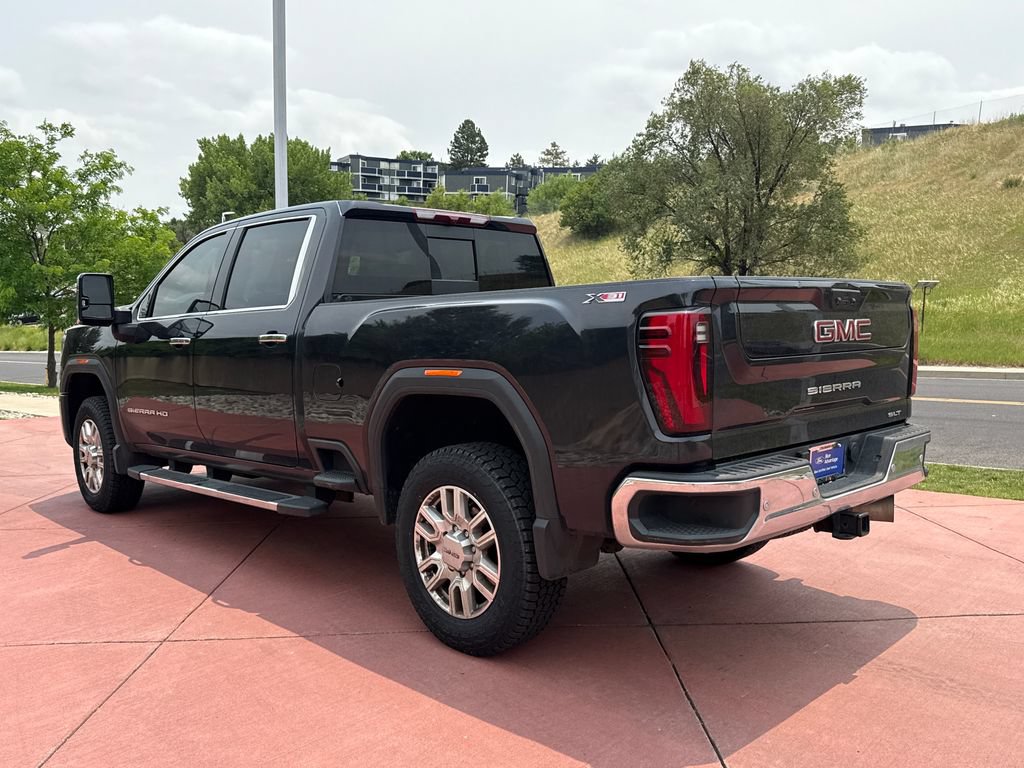 Used 2024 GMC Sierra 3500 SLT w/ SLT Premium Package AWD/4WD image 6