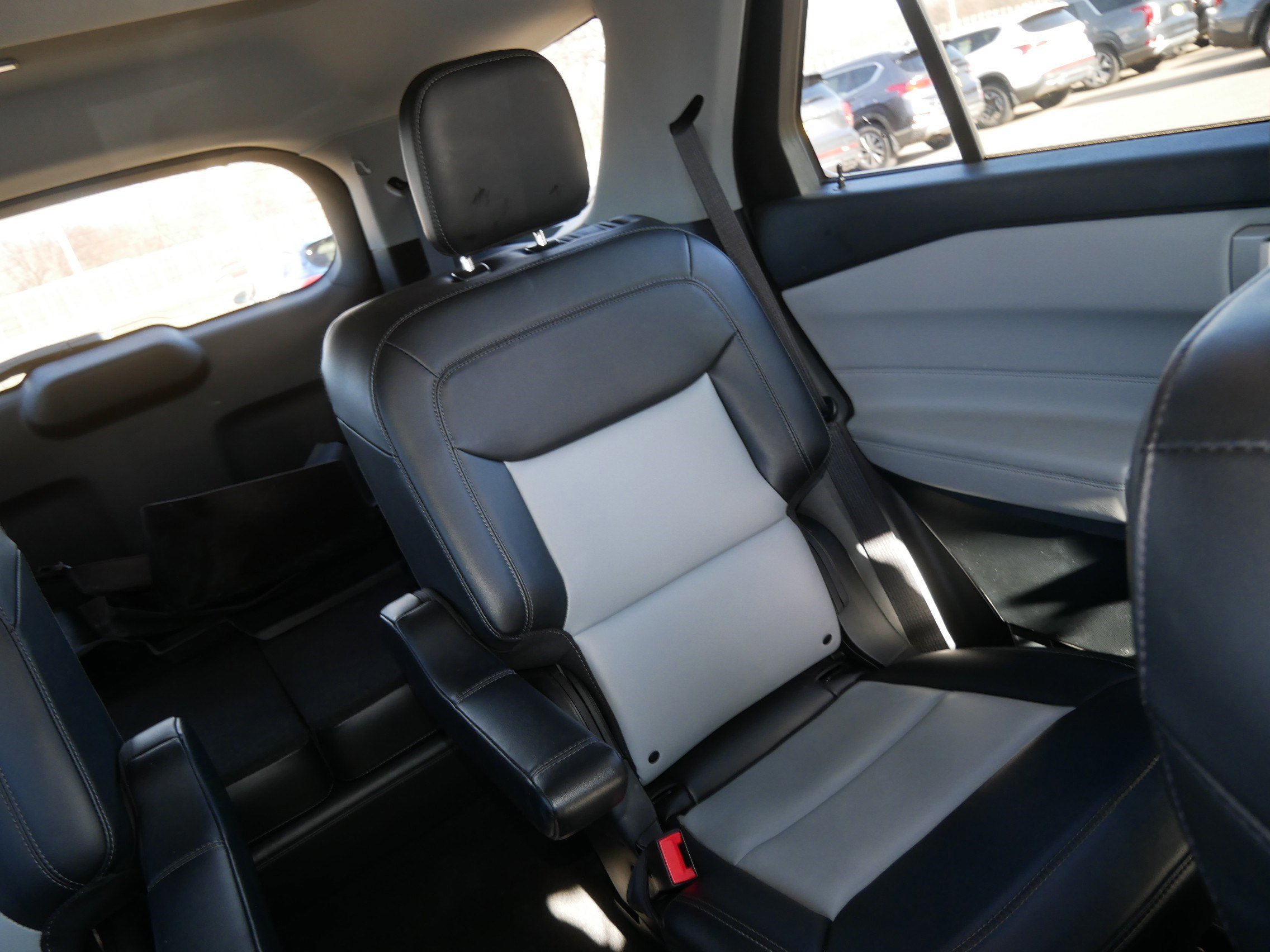 Certified 2024 Ford Explorer XLT w/ Equipment Group 202A image 14