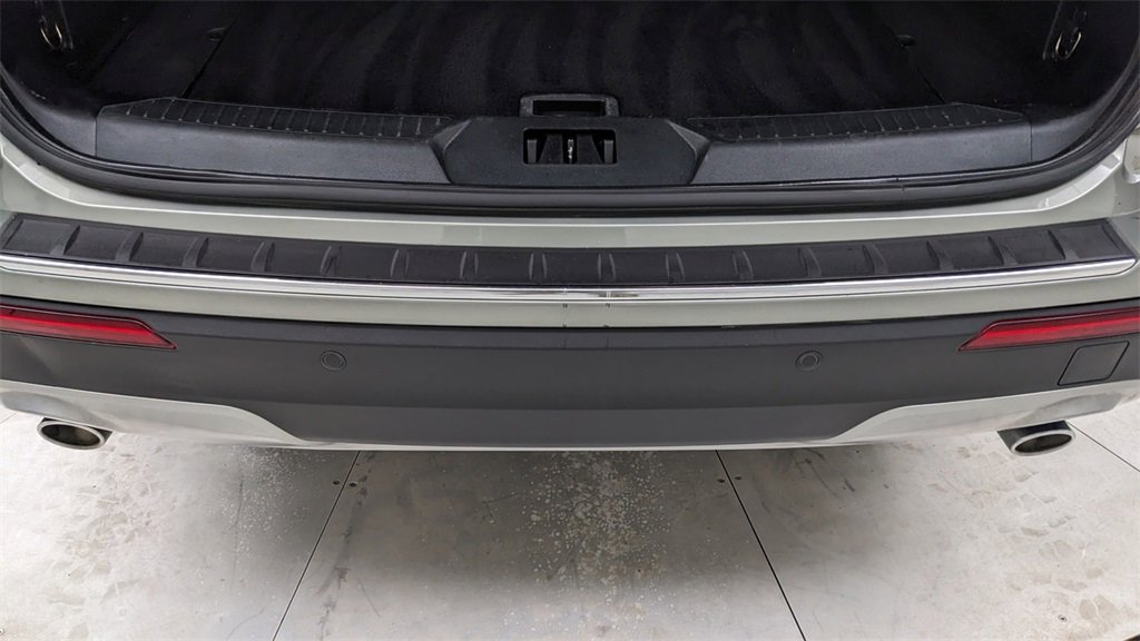 Certified 2020 Ford Explorer Limited image 6