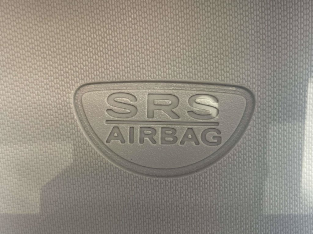 Used 2021 RAM 1500 Classic SLT RWD image 26