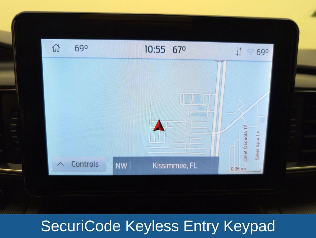 Certified 2022 Ford Explorer XLT w/ Equipment Group 202A image 27