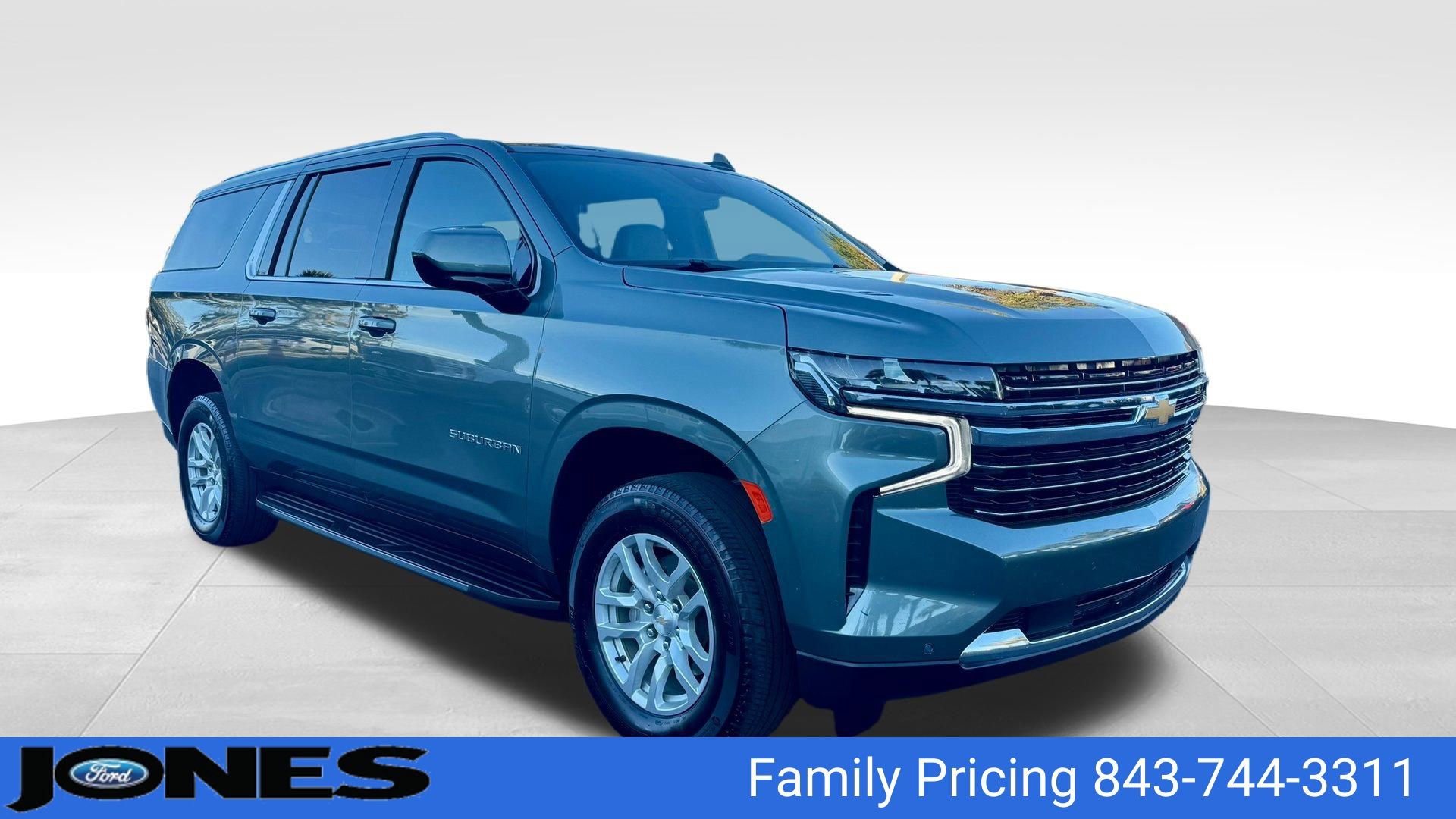 Used 2024 Chevrolet Suburban LT