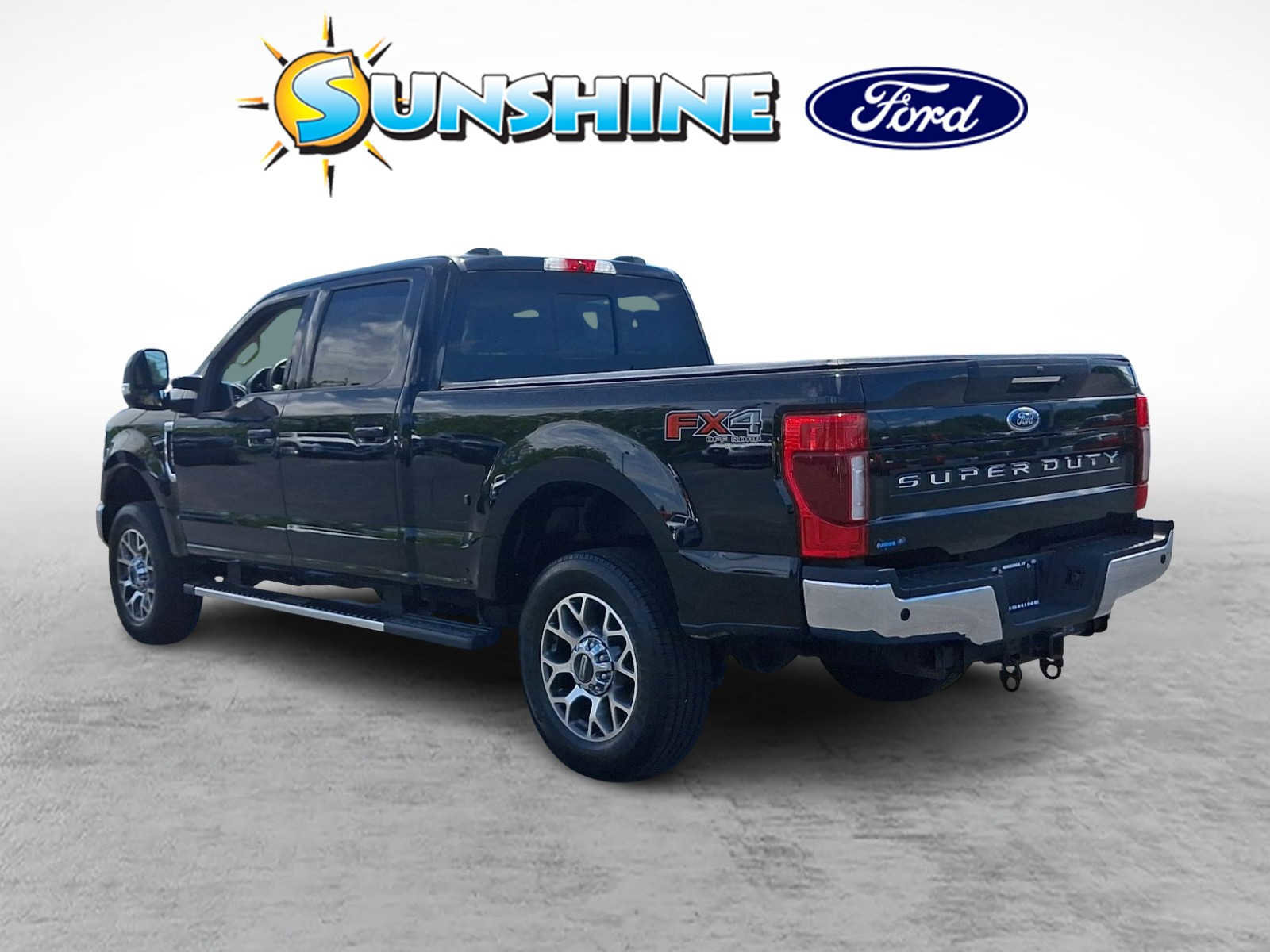 Certified 2020 Ford F350 Lariat w/ Lariat Ultimate Package AWD/4WD image 4