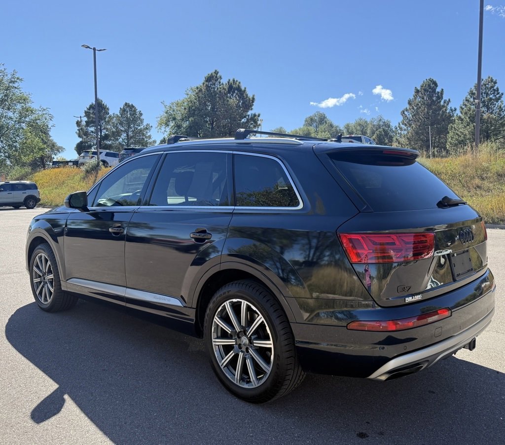 Used 2017 Audi Q7 3.0T Premium Plus image 3