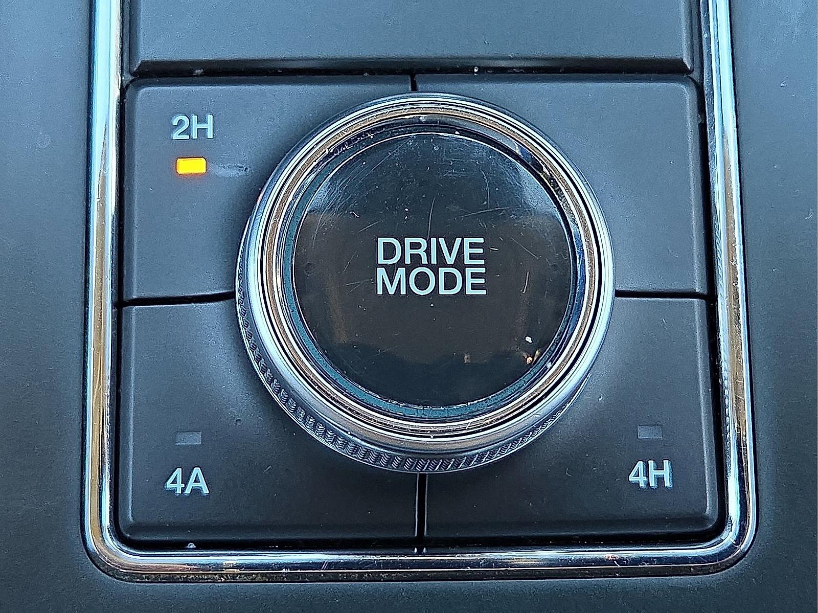 Certified 2024 Ford Expedition XLT image 20