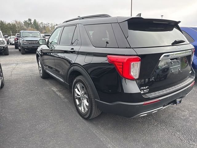 Certified 2023 Ford Explorer XLT w/ Equipment Group 202A image 2