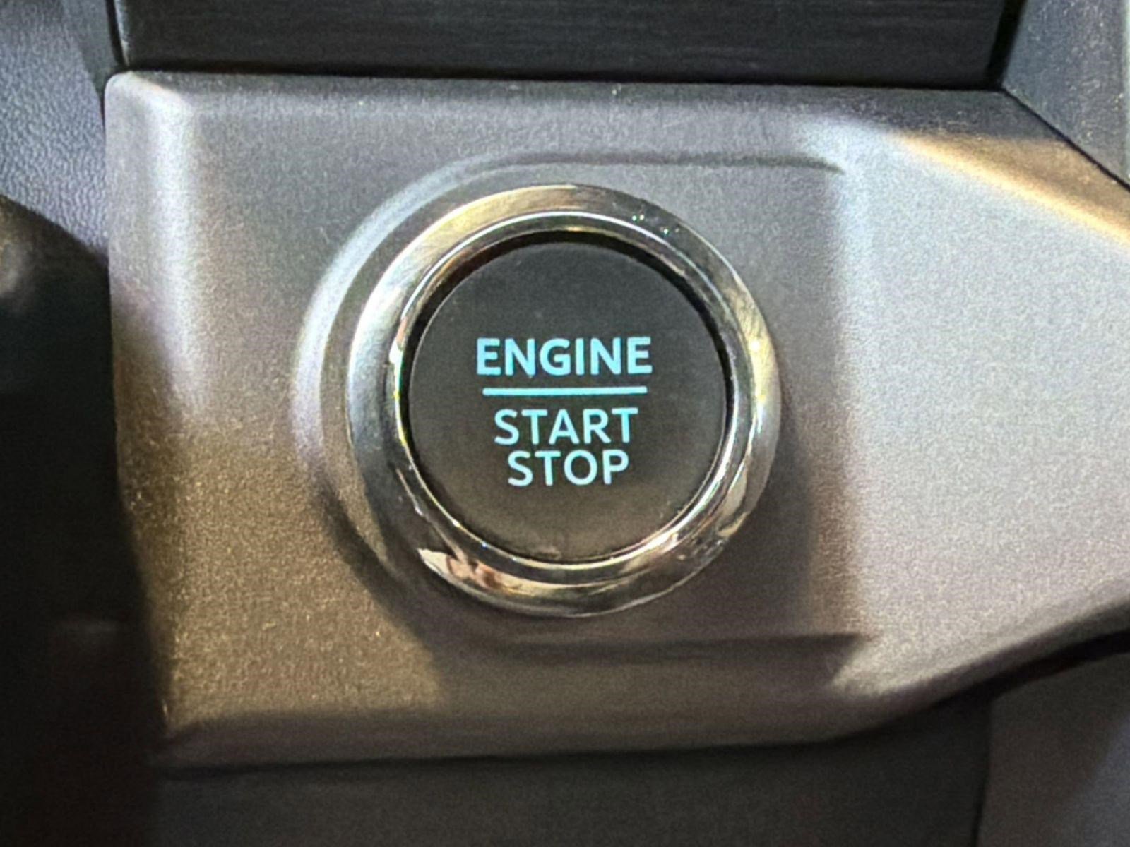 Certified 2025 Ford F150 XLT w/ Equipment Group 302A MID image 26