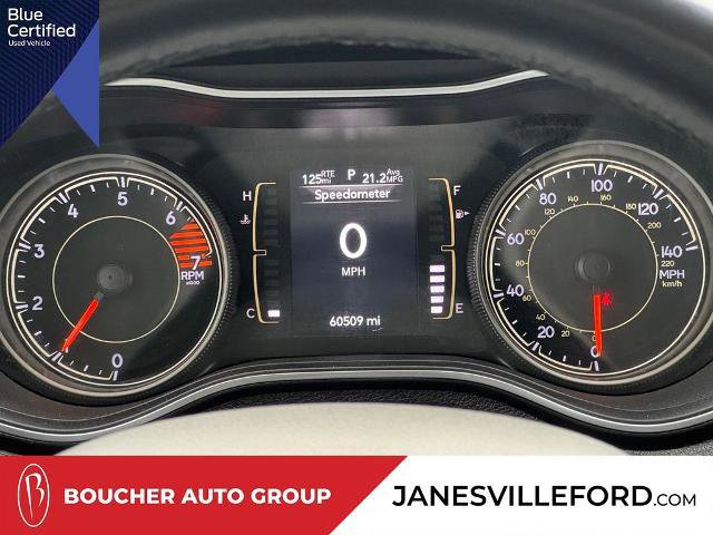 Used 2020 Jeep Cherokee Latitude Plus image 12