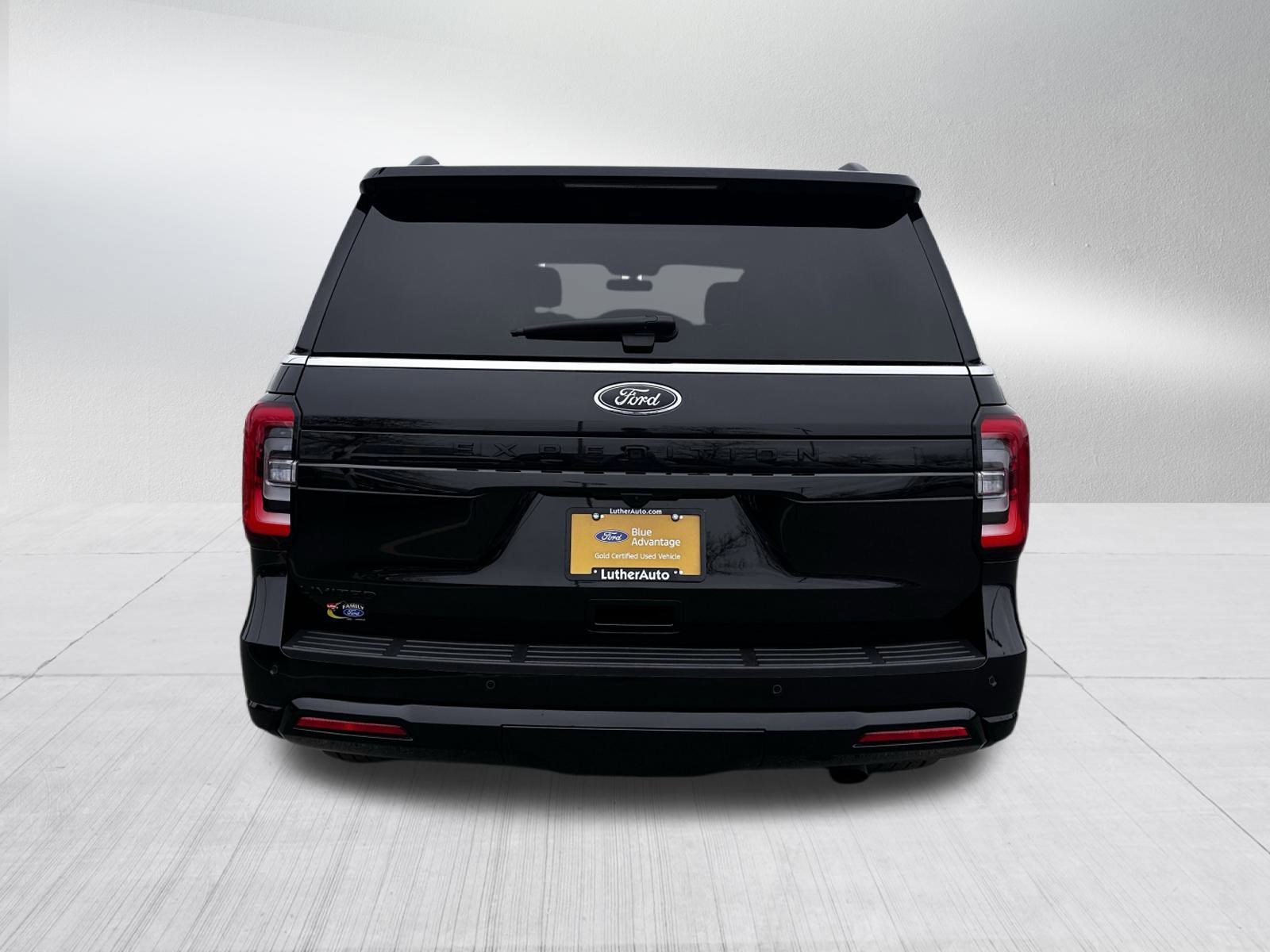 Certified 2023 Ford Expedition Limited image 4