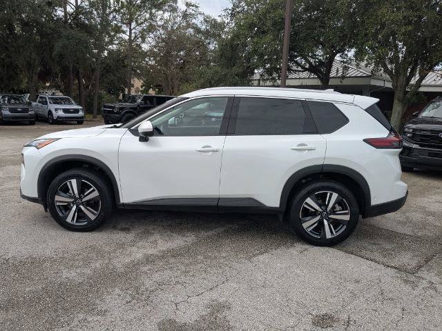 Used 2026 Nissan Rogue SL FWD image 7