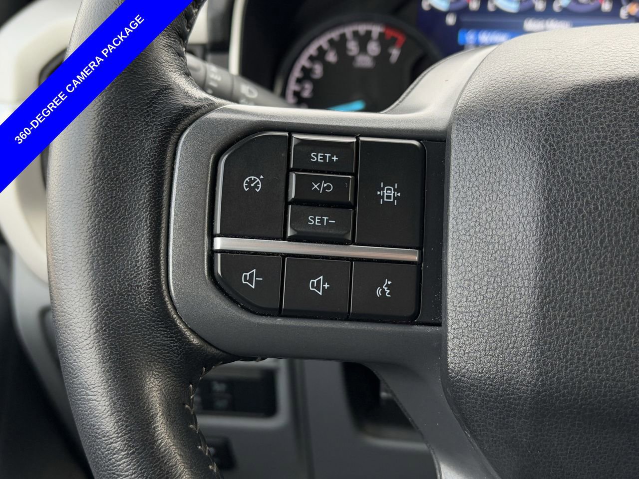 Certified 2022 Ford F150 XLT w/ Equipment Group 302A High image 17