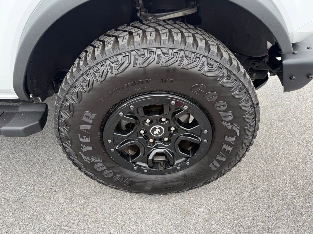 Certified 2023 Ford Bronco Wildtrak AWD/4WD image 9