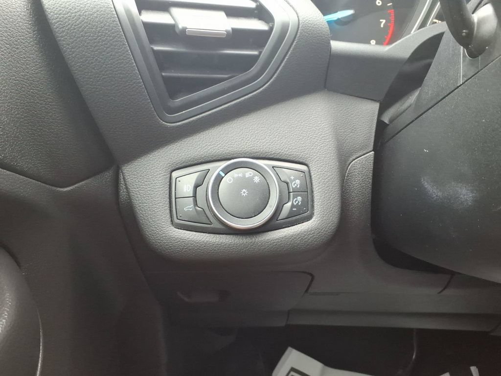 Certified 2017 Ford Escape SE w/ SE Leather Comfort Package FWD image 14