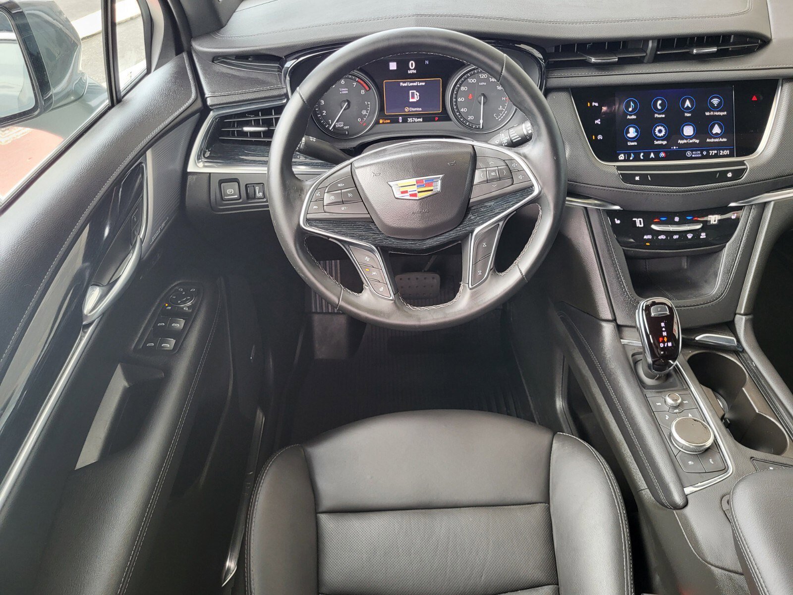Used 2025 Cadillac XT5 Premium Luxury w/ Technology Package FWD image 13
