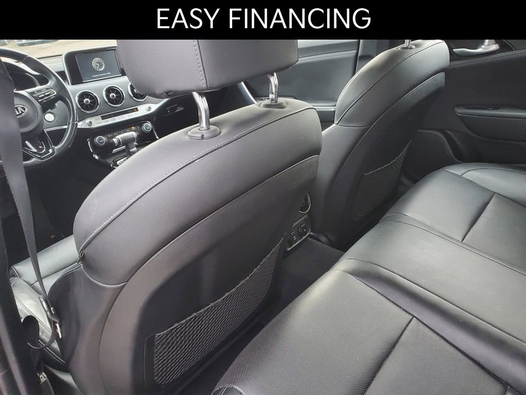 Used 2018 Kia Stinger Base image 9