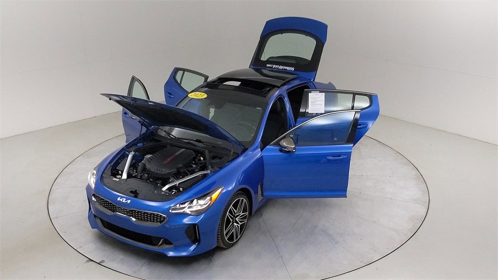 Used 2023 Kia Stinger GT2 image 43