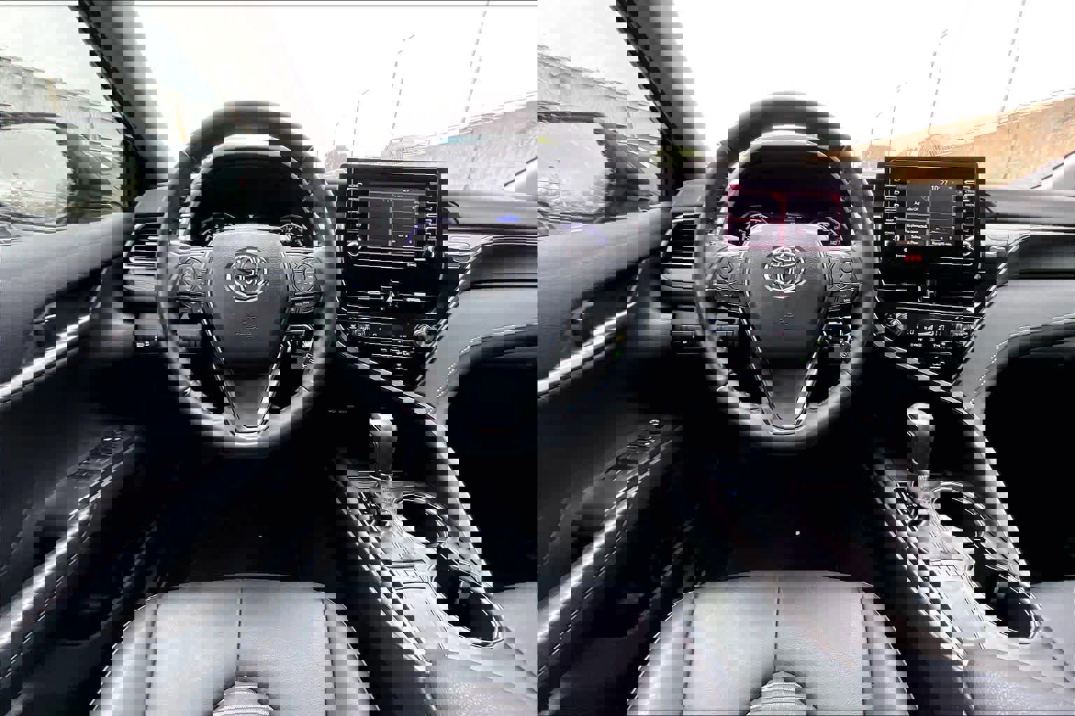 Used 2023 Toyota Camry SE FWD image 10