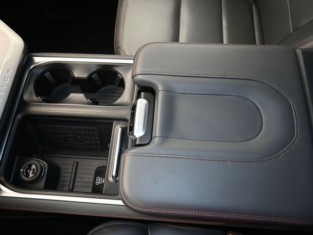 Certified 2025 Ford Expedition Active image 35