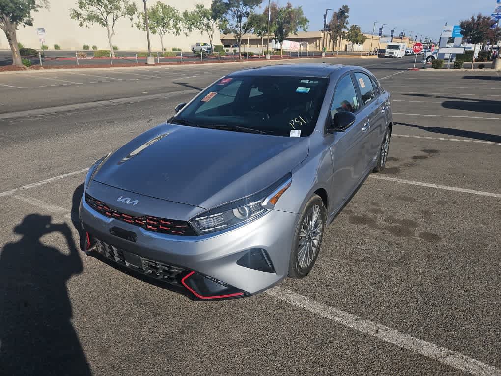 Used 2024 Kia Forte GT-Line w/ GT-Line Premium Package FWD image 1