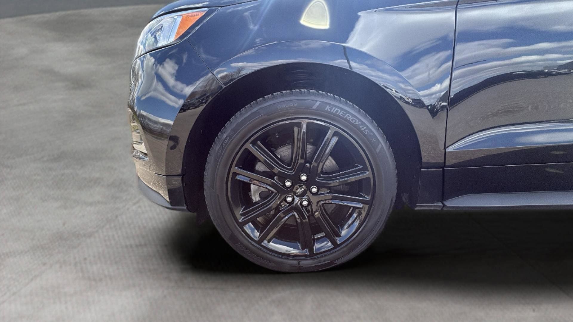 Certified 2022 Ford Edge ST-Line AWD/4WD image 23