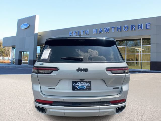 Used 2023 Jeep Grand Cherokee L Summit AWD/4WD image 5
