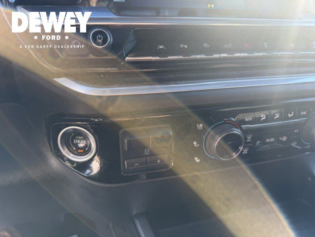 Used 2022 Chevrolet Silverado 1500 LTZ w/ LTZ Premium Package AWD/4WD image 20