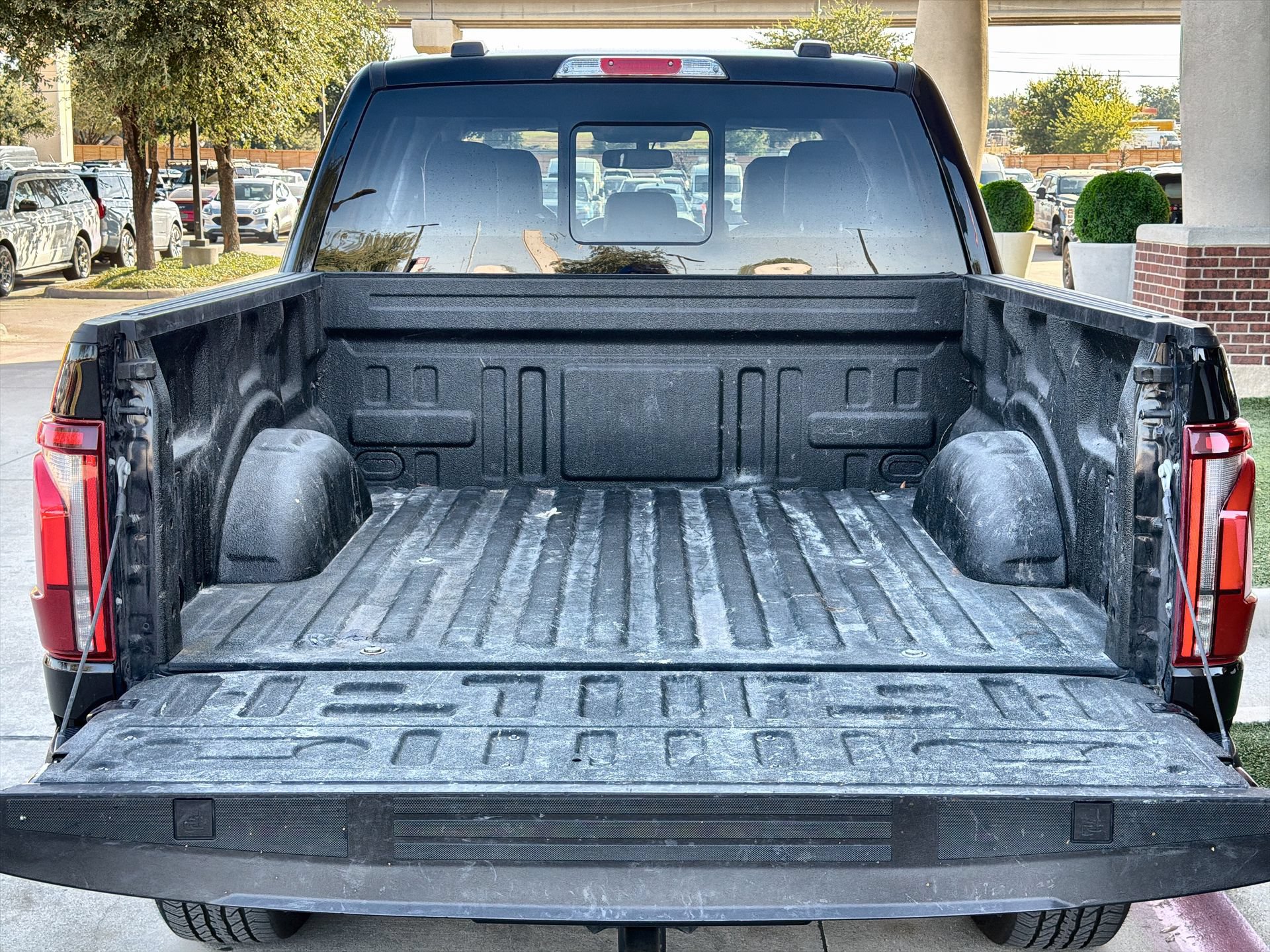 Certified 2024 Ford F150 Lariat w/ FX4 Off-Road Package AWD/4WD image 24