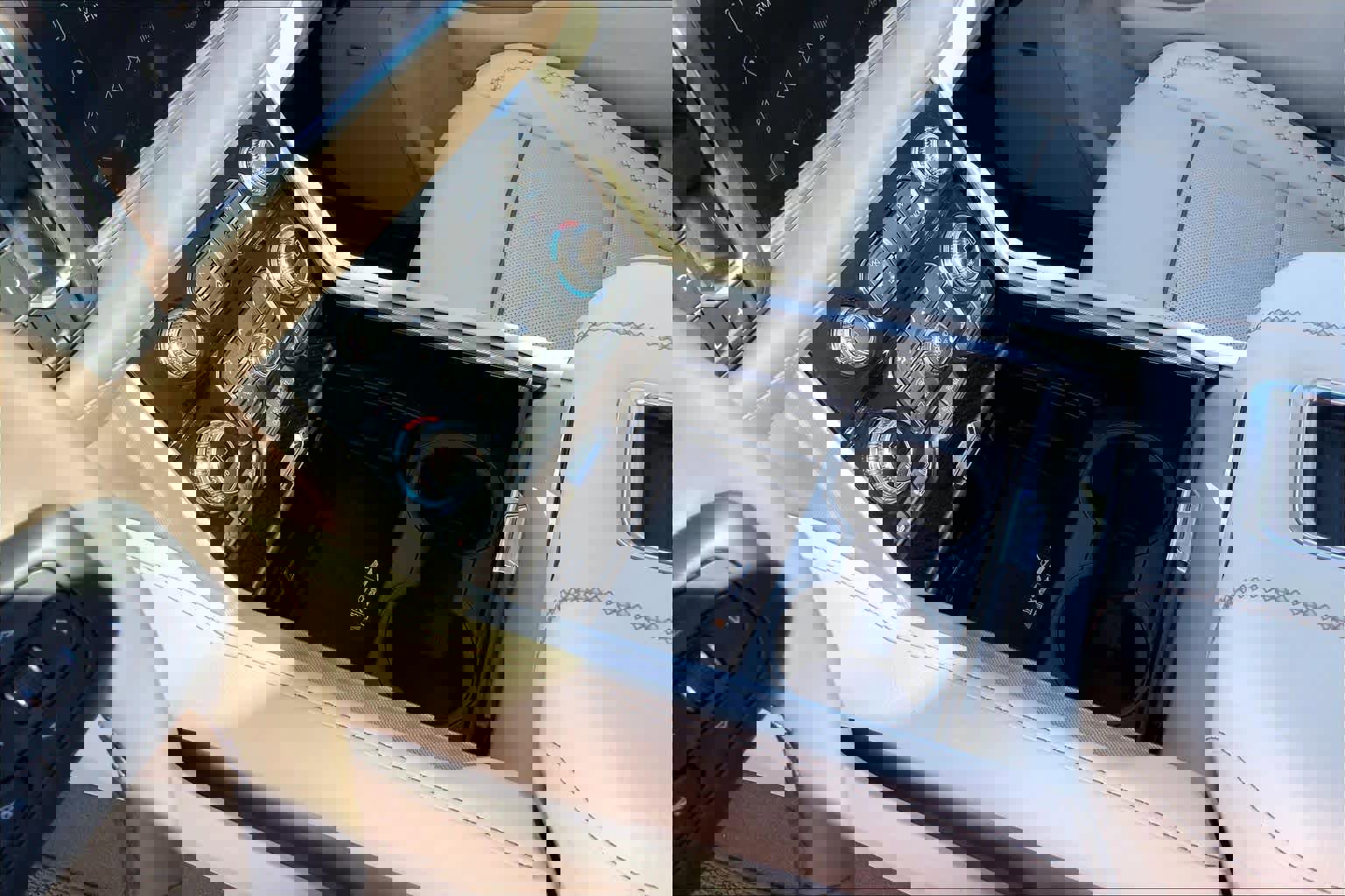 Used 2023 GMC Yukon Denali image 16