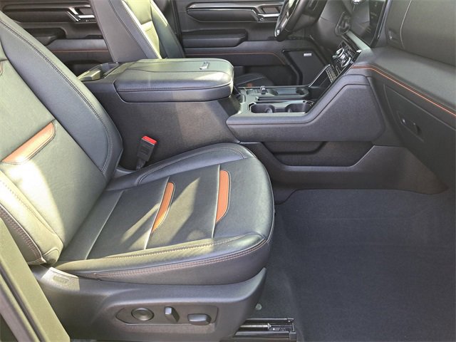 Used 2024 GMC Sierra 2500 AT4 w/ AT4 Premium Plus Package image 29