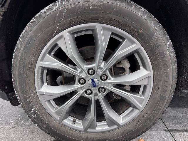 Certified 2023 Ford Explorer XLT w/ Equipment Group 202A AWD/4WD image 11