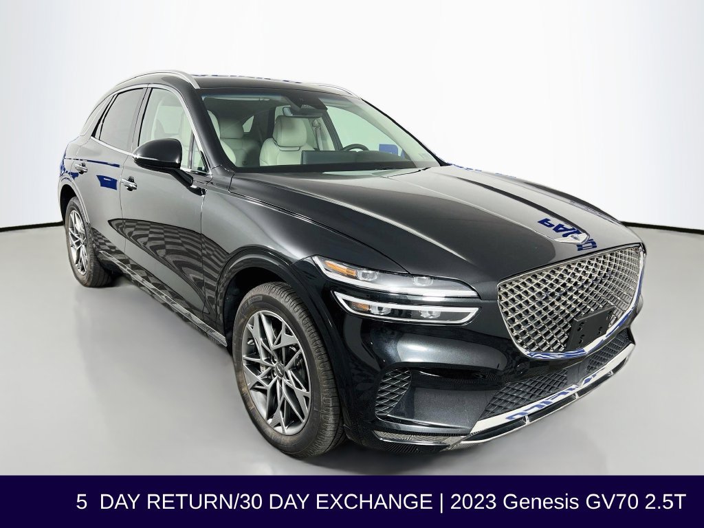 Used 2023 Genesis GV70 2.5T w/ Select Package