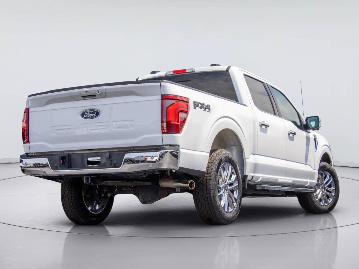 Certified 2025 Ford F150 Lariat w/ Equipment Group 501A Mid AWD/4WD image 3