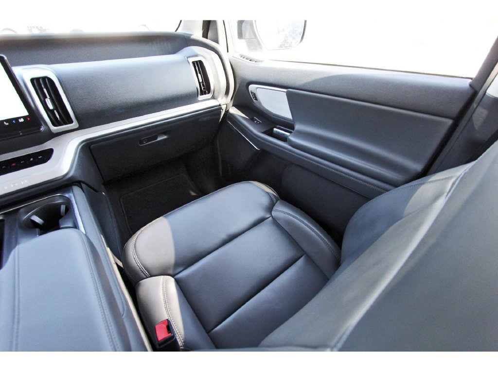 Certified 2026 Ford Expedition Max Active RWD image 12